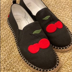 Crown And Ivy shoes size 8 1/2